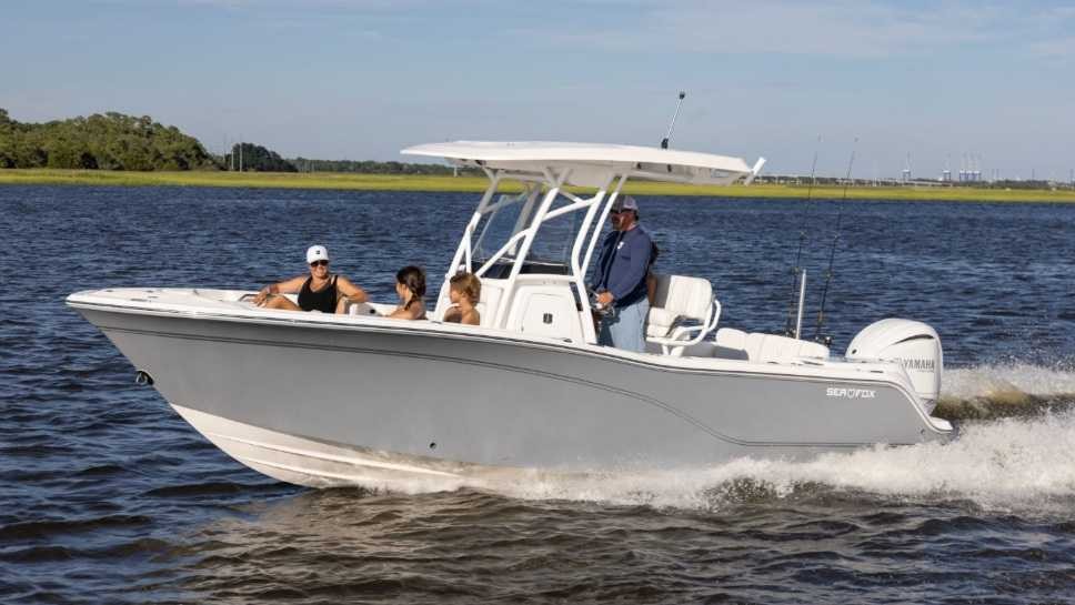 2026 Sea Fox 248 Commander