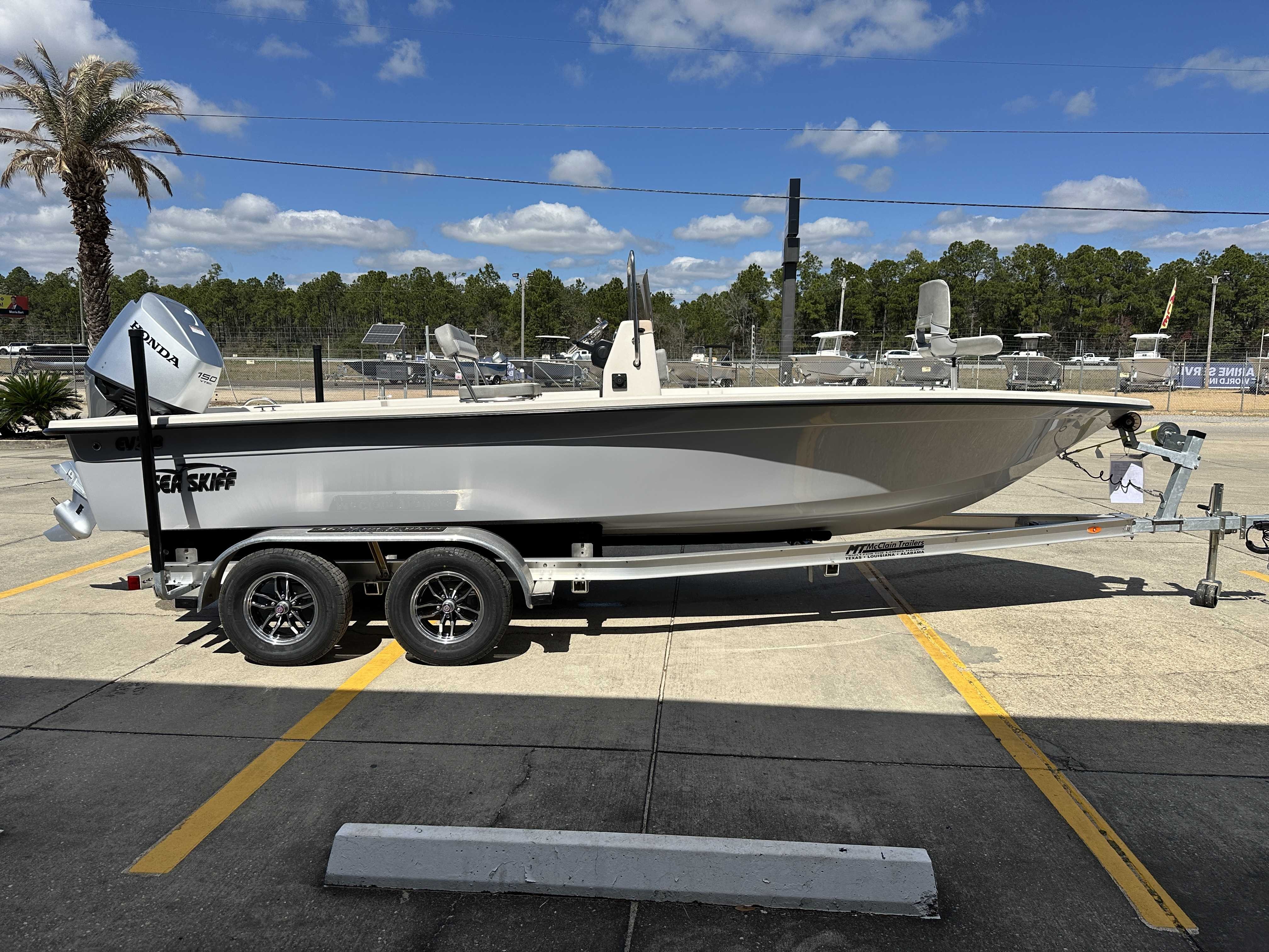 2026 Carolina Skiff EV 218 Sea Skiff